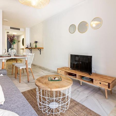Апартаменты Malaga Center Flat. Victoria Boutique Экстерьер фото